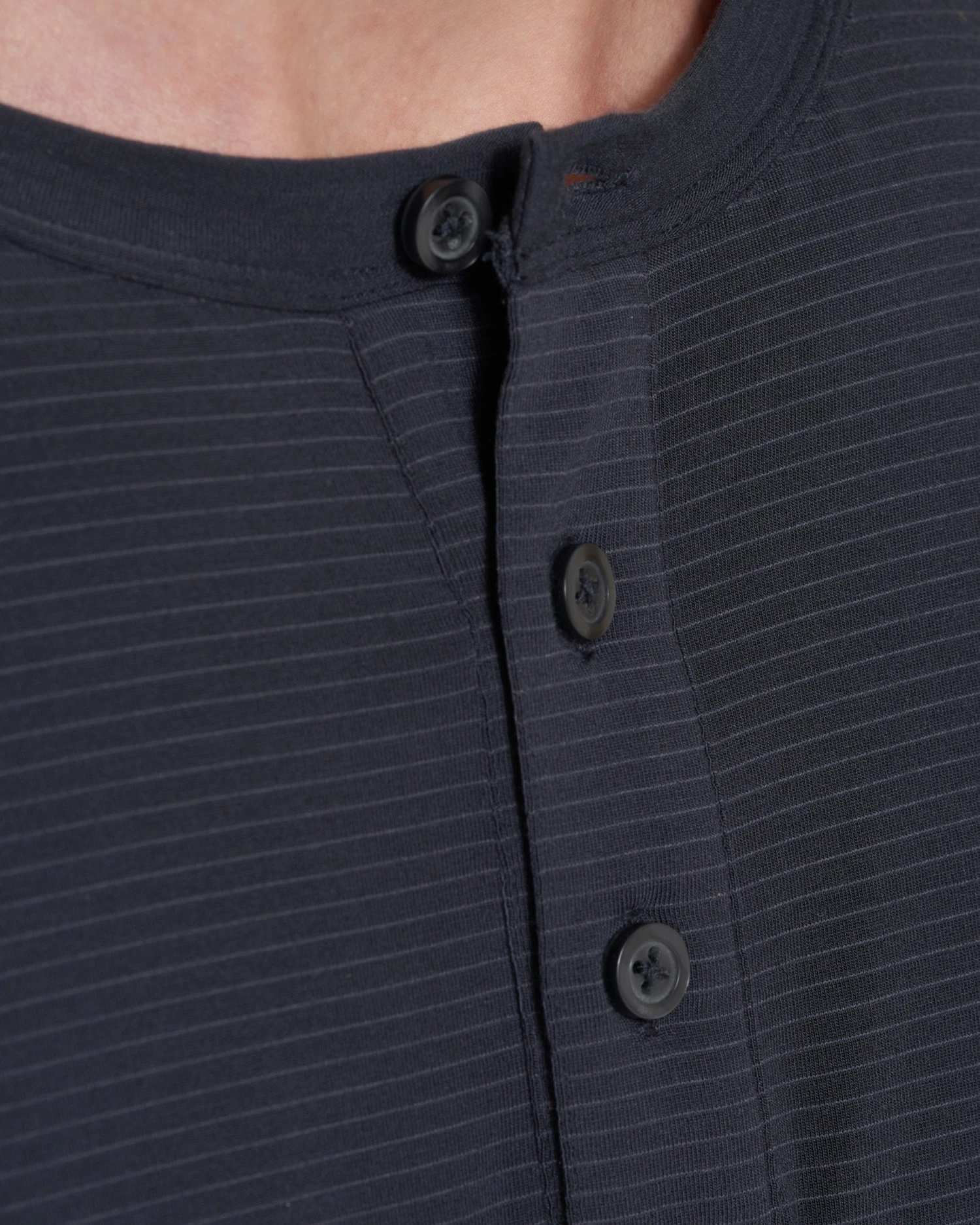 Linear Henley | Black 3 Linear Henley | Black - Image 3