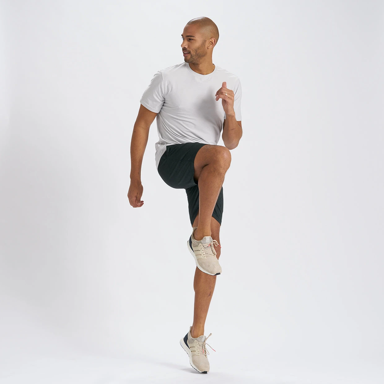 Ponto Short | Blackened Green Heather 6 Ponto Short | Blackened Green Heather - Image 6