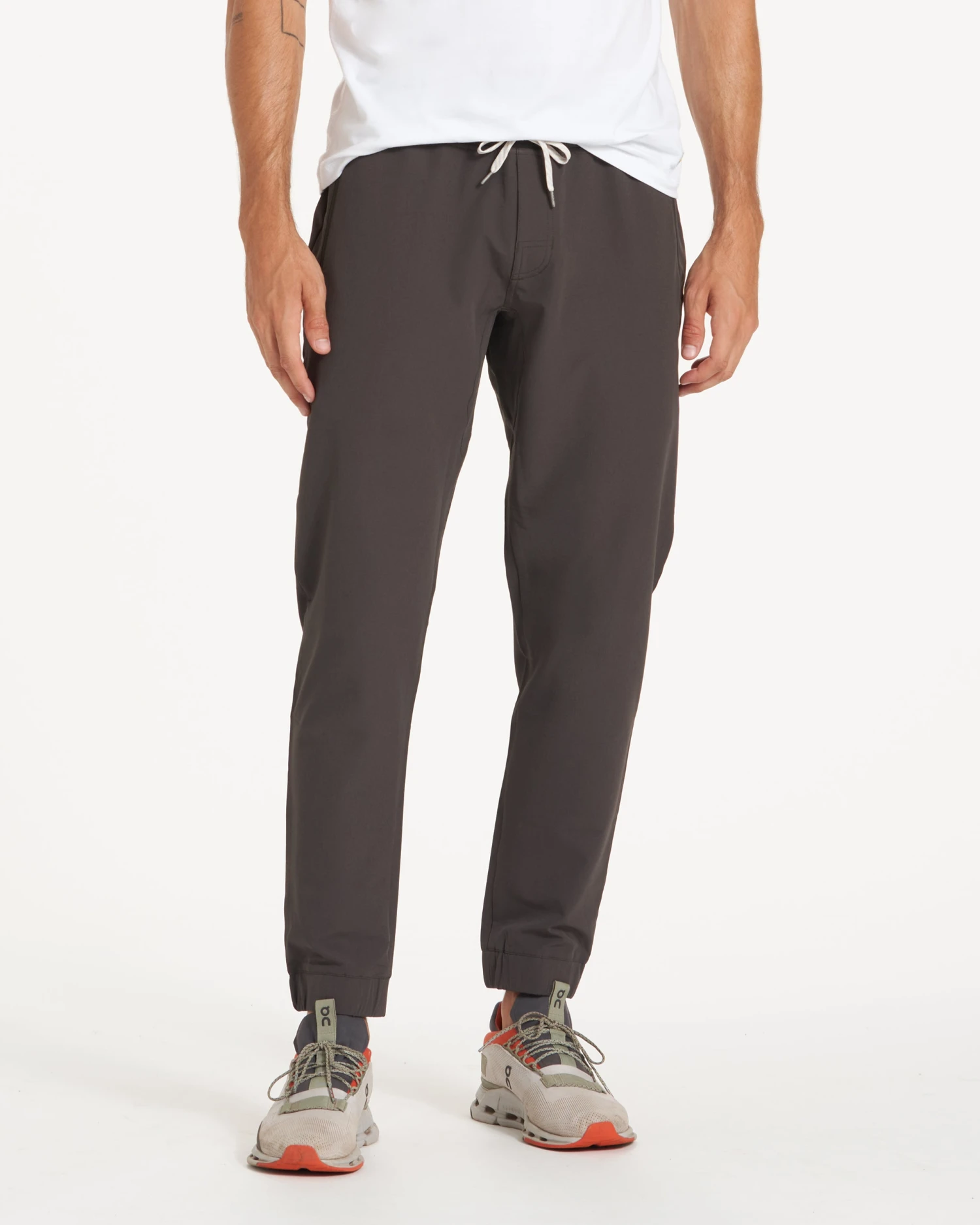 Transit Jogger | Dark Oregano 2 Transit Jogger | Dark Oregano - Image 2