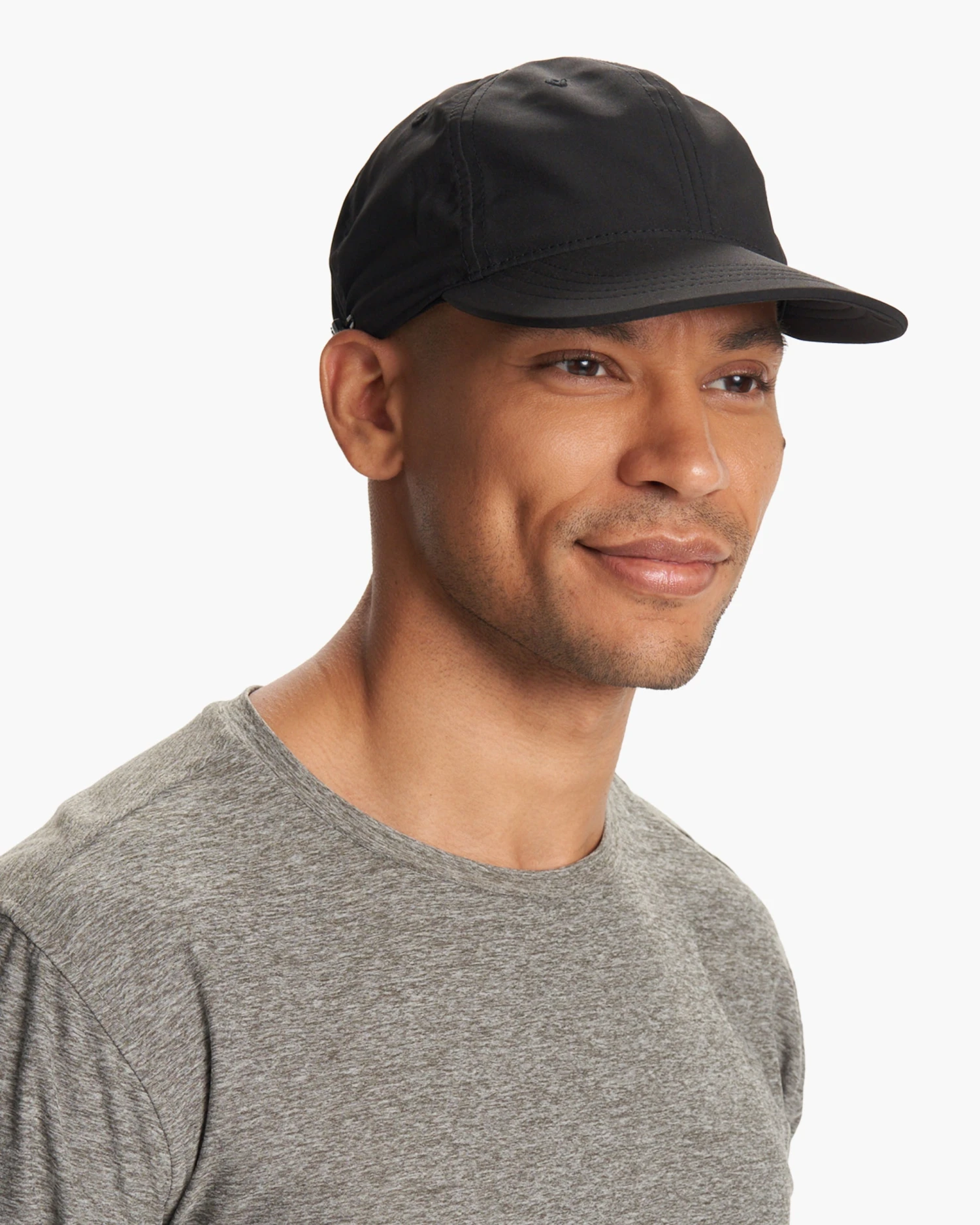 Minimalist Hat 2.0 | Black 2 Minimalist Hat 2.0 | Black - Image 2