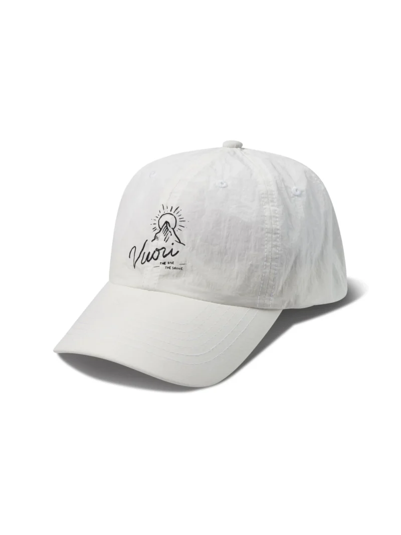 Peak Performance Hat | White