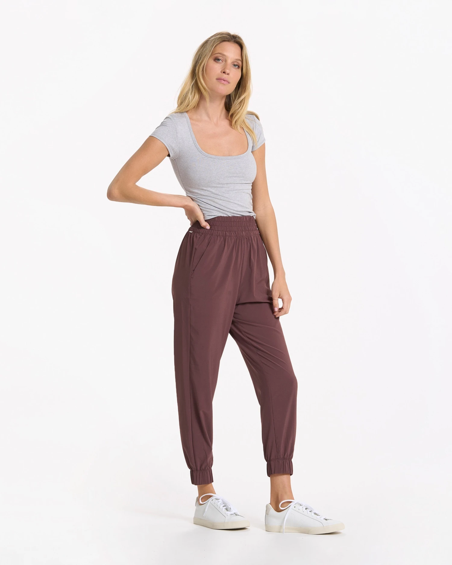 Short Sleeve Halo Crop | Pale Grey Heather 4 Short Sleeve Halo Crop | Pale Grey Heather - Image 4