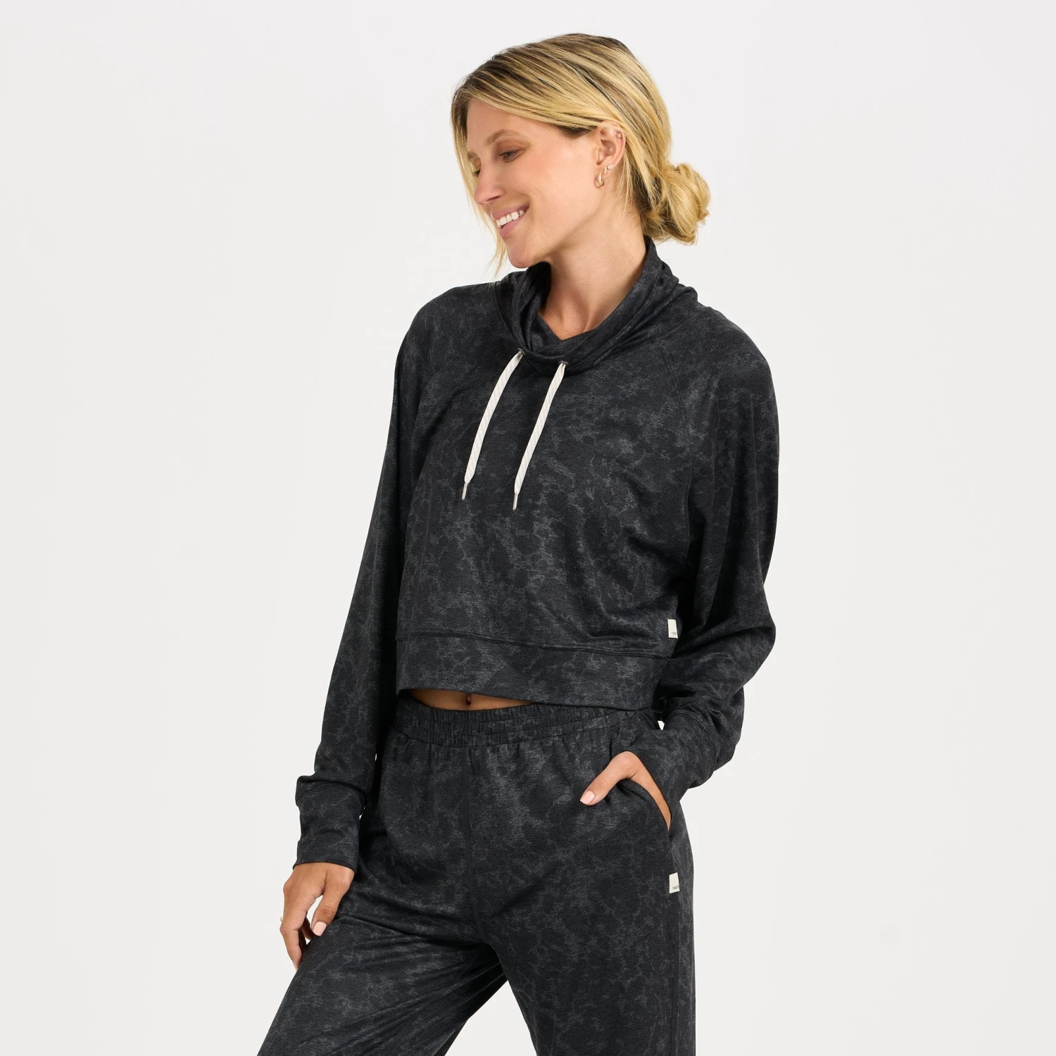 Halo Crop Funnel Neck | Charcoal Tortoise 2 Halo Crop Funnel Neck | Charcoal Tortoise - Image 2