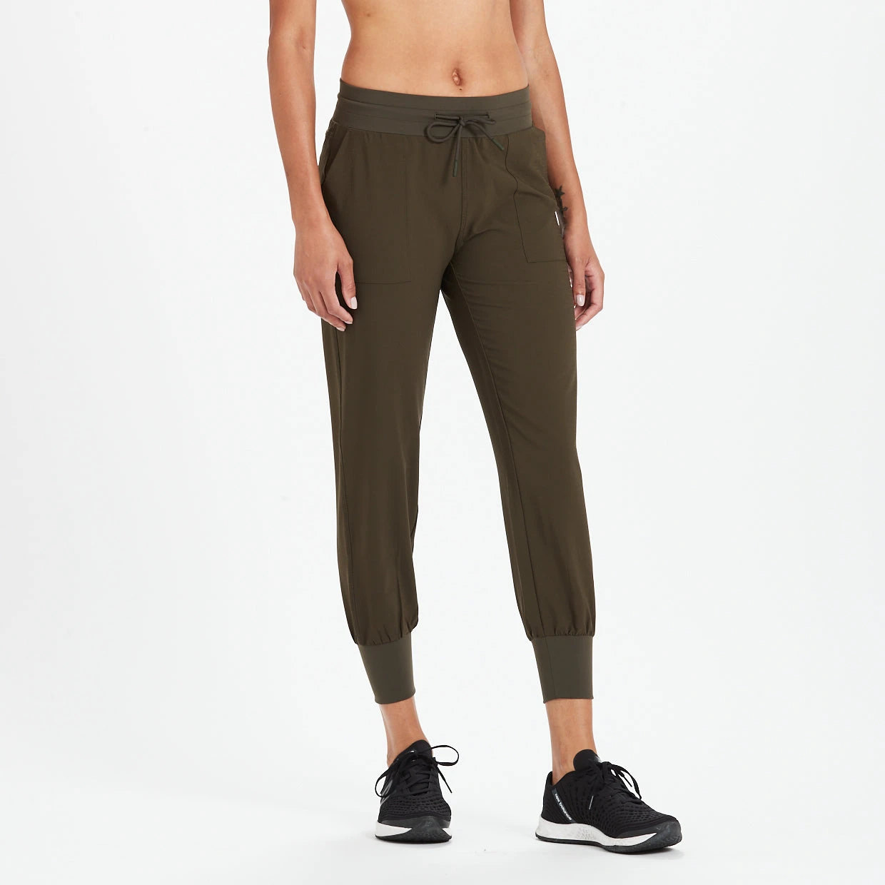 Summits Woven Jogger | Evergreen 1 Summits Woven Jogger | Evergreen