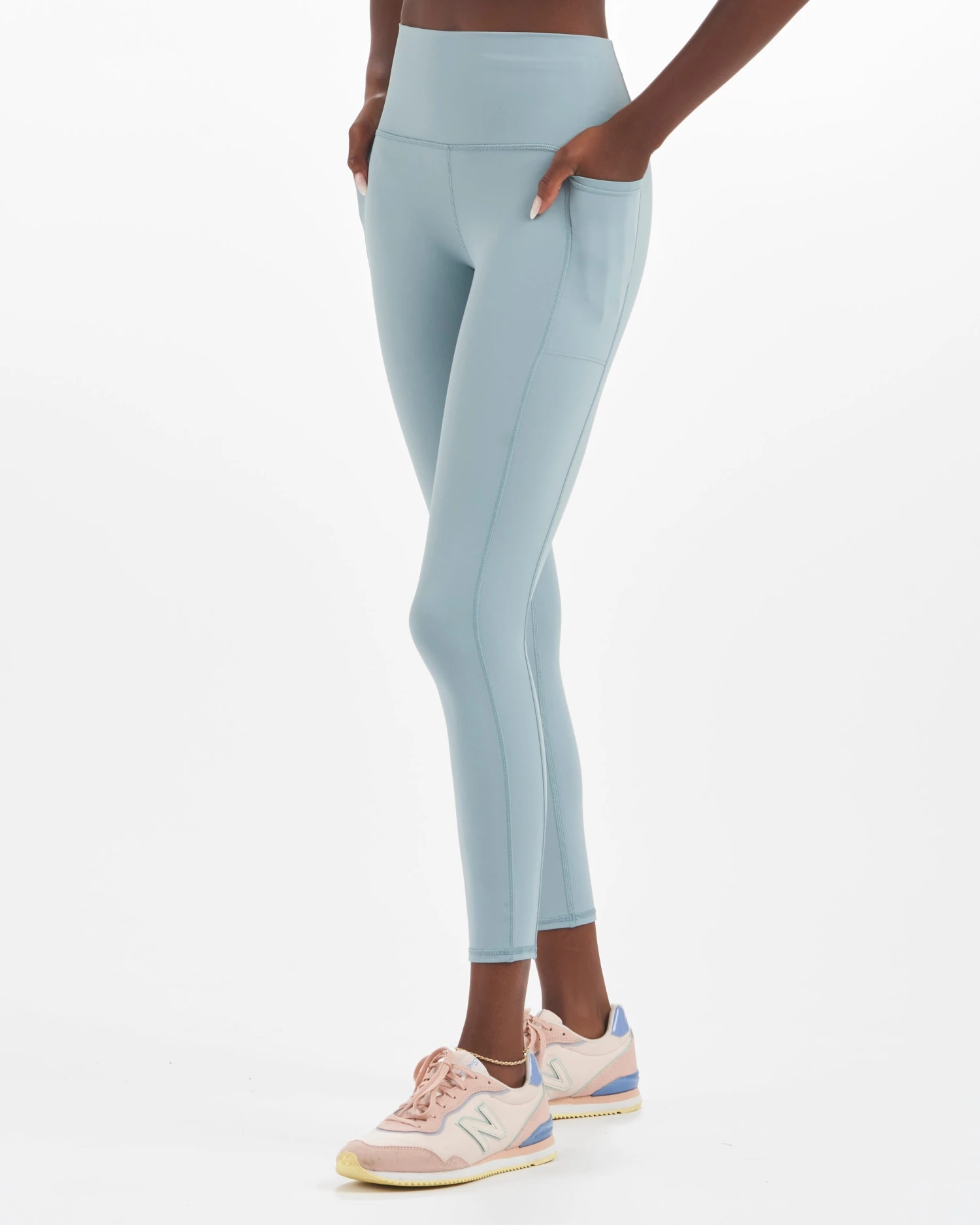 Studio Pocket Legging | Shade 2 Studio Pocket Legging | Shade - Image 2