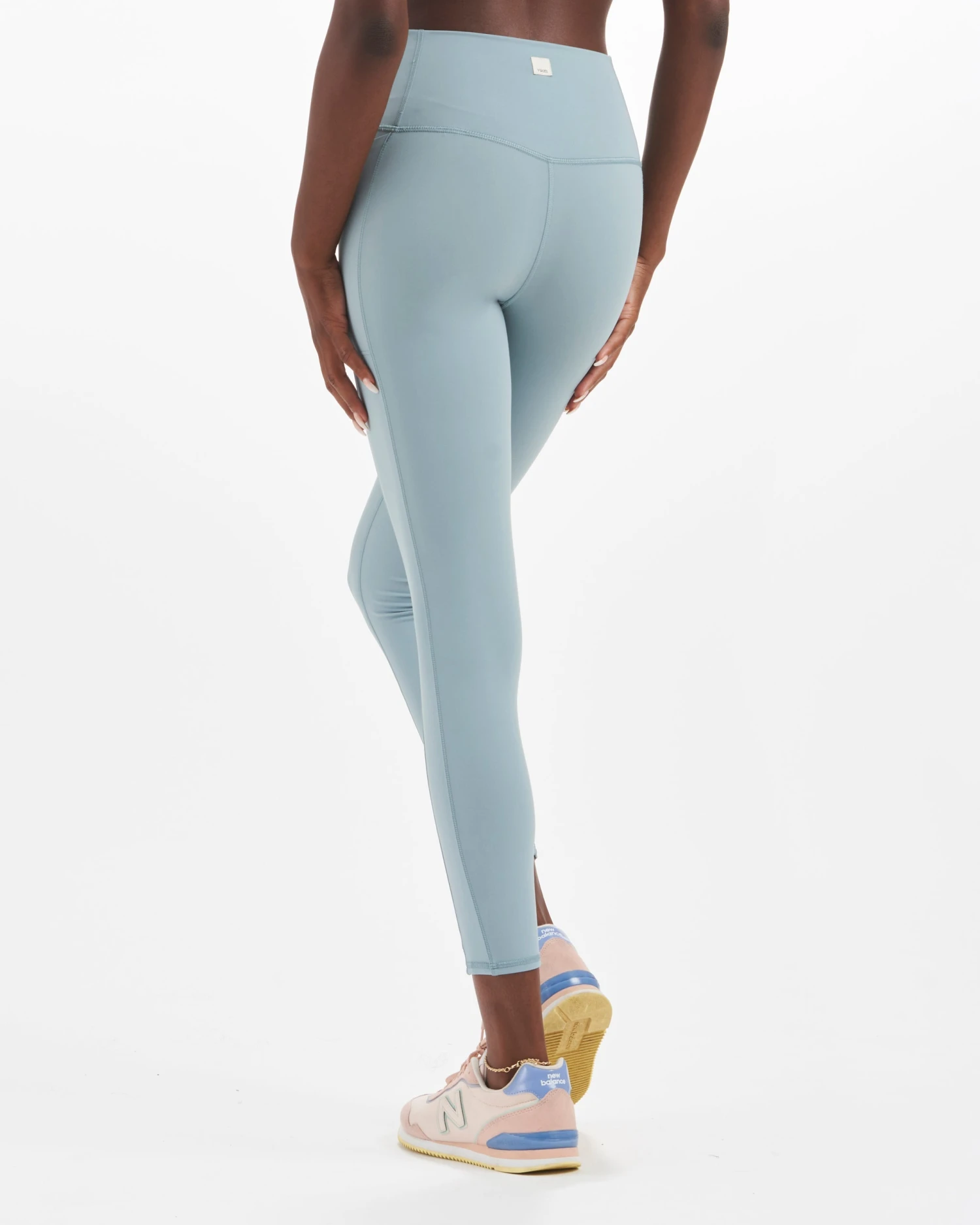 Studio Pocket Legging | Shade 3 Studio Pocket Legging | Shade - Image 3