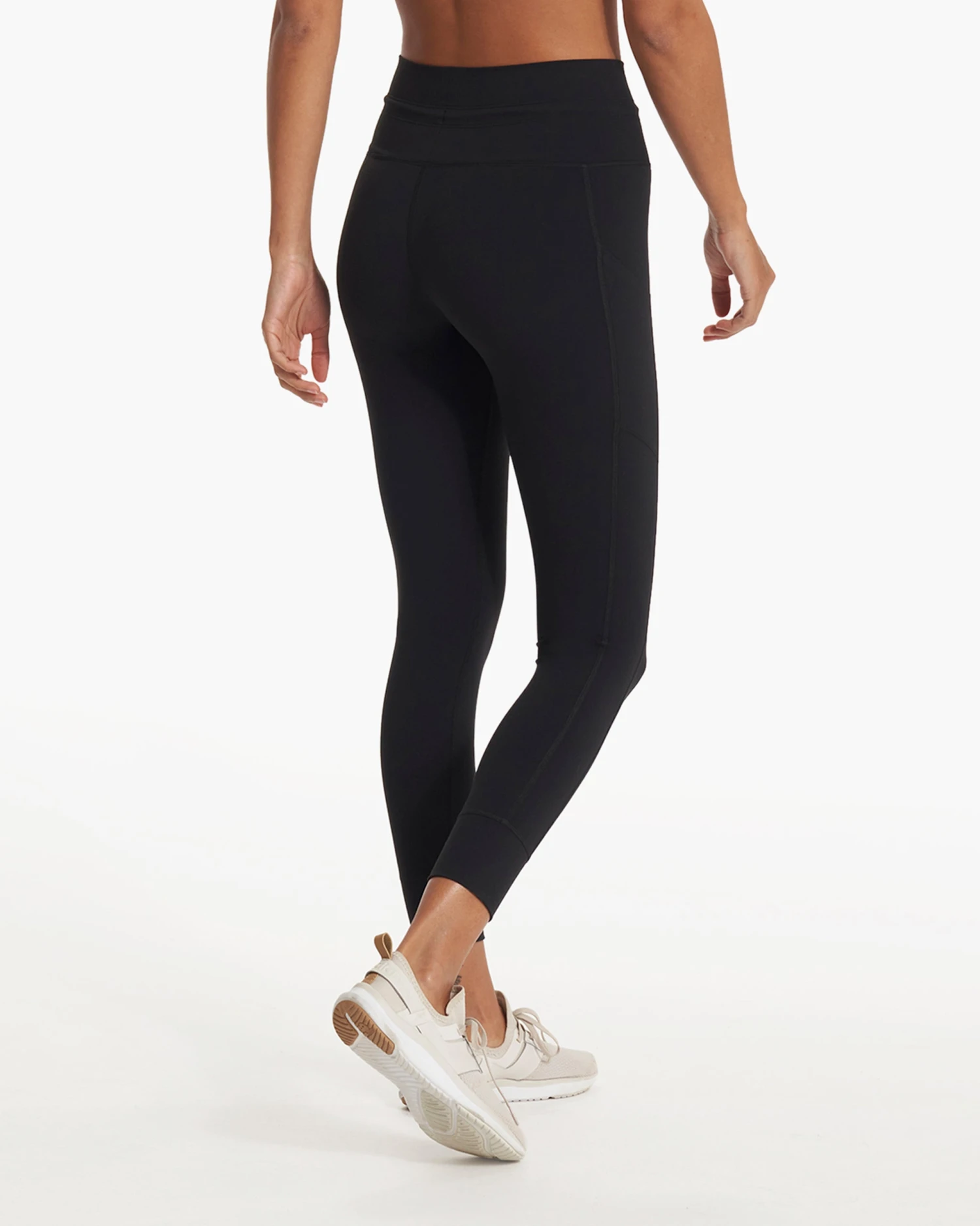 Daily Pocket Legging | Black 4 Daily Pocket Legging | Black - Image 4