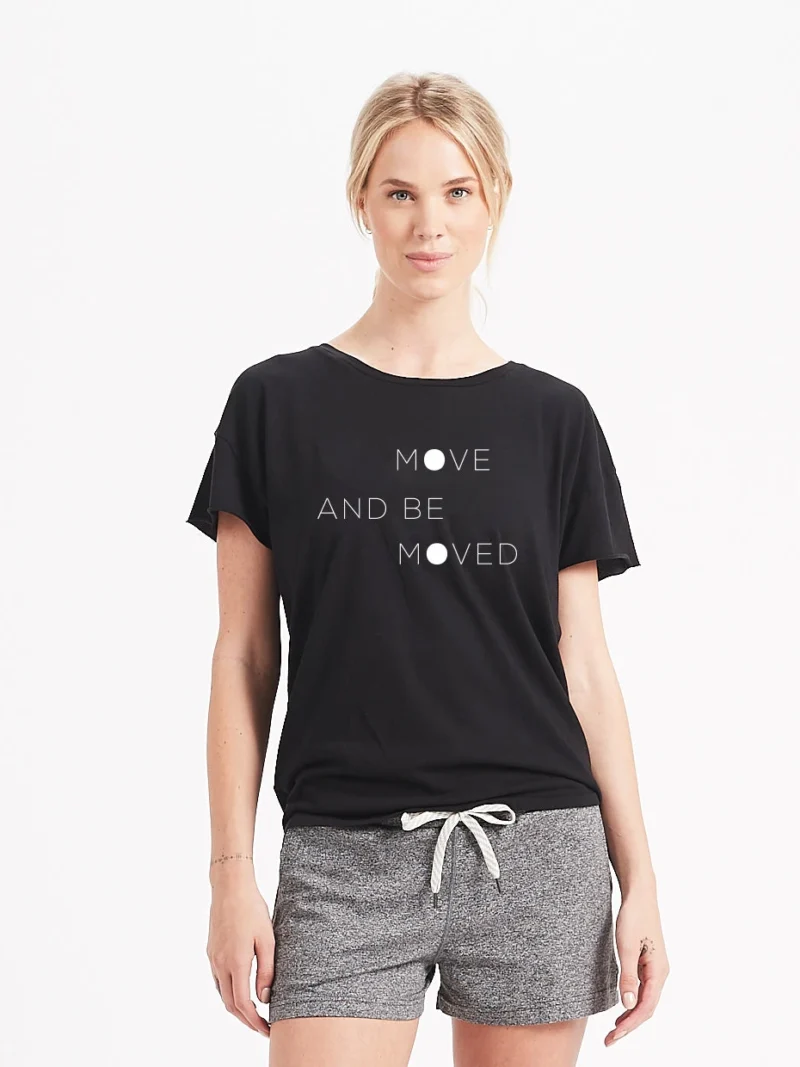 Be Moved Tee | Black